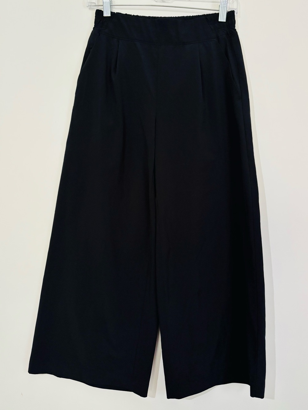 Athleta Black Wide-Leg Pull-On Pants